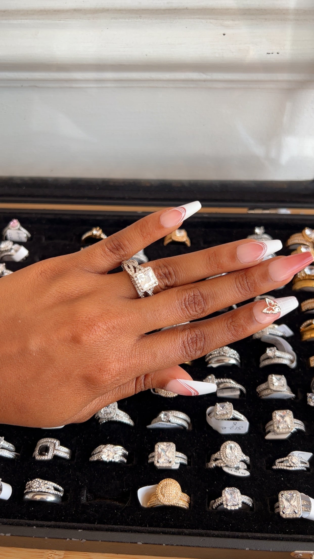 Women’s Engagement Ring (RR040)