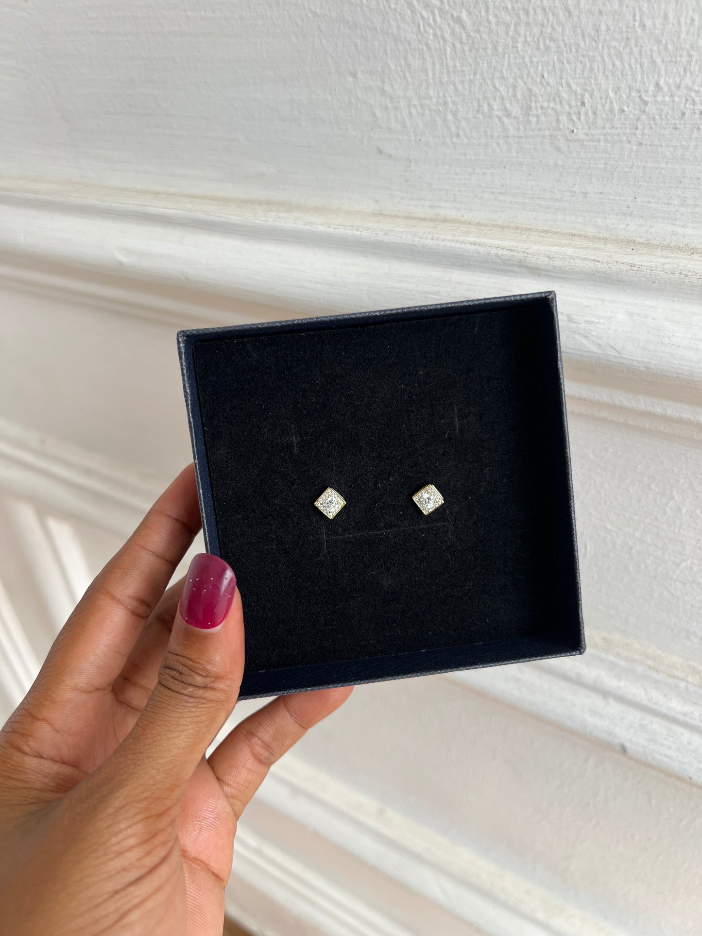 Stud earrings (Rbe111)