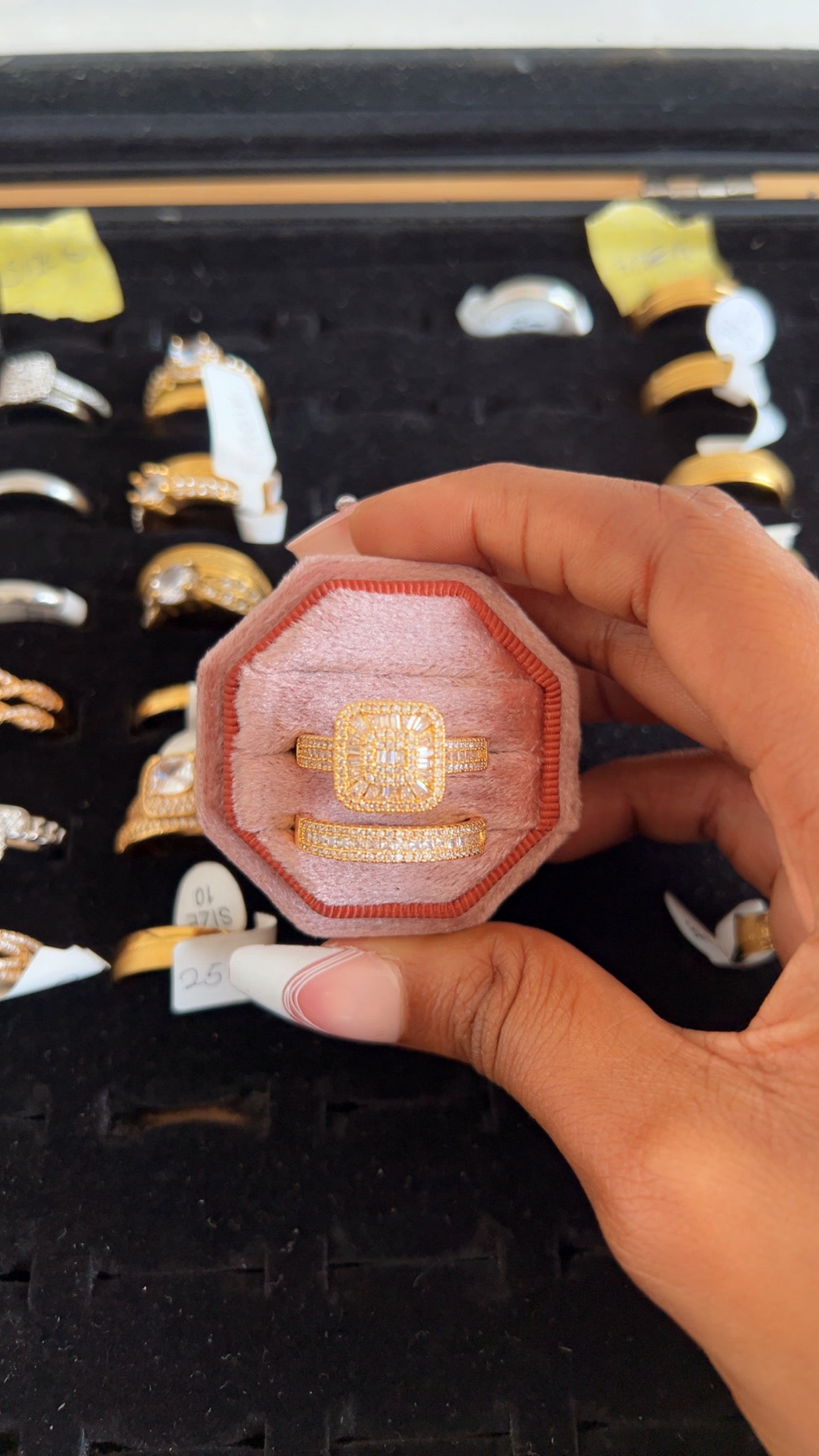 Women’s Engagement Ring (RR054)