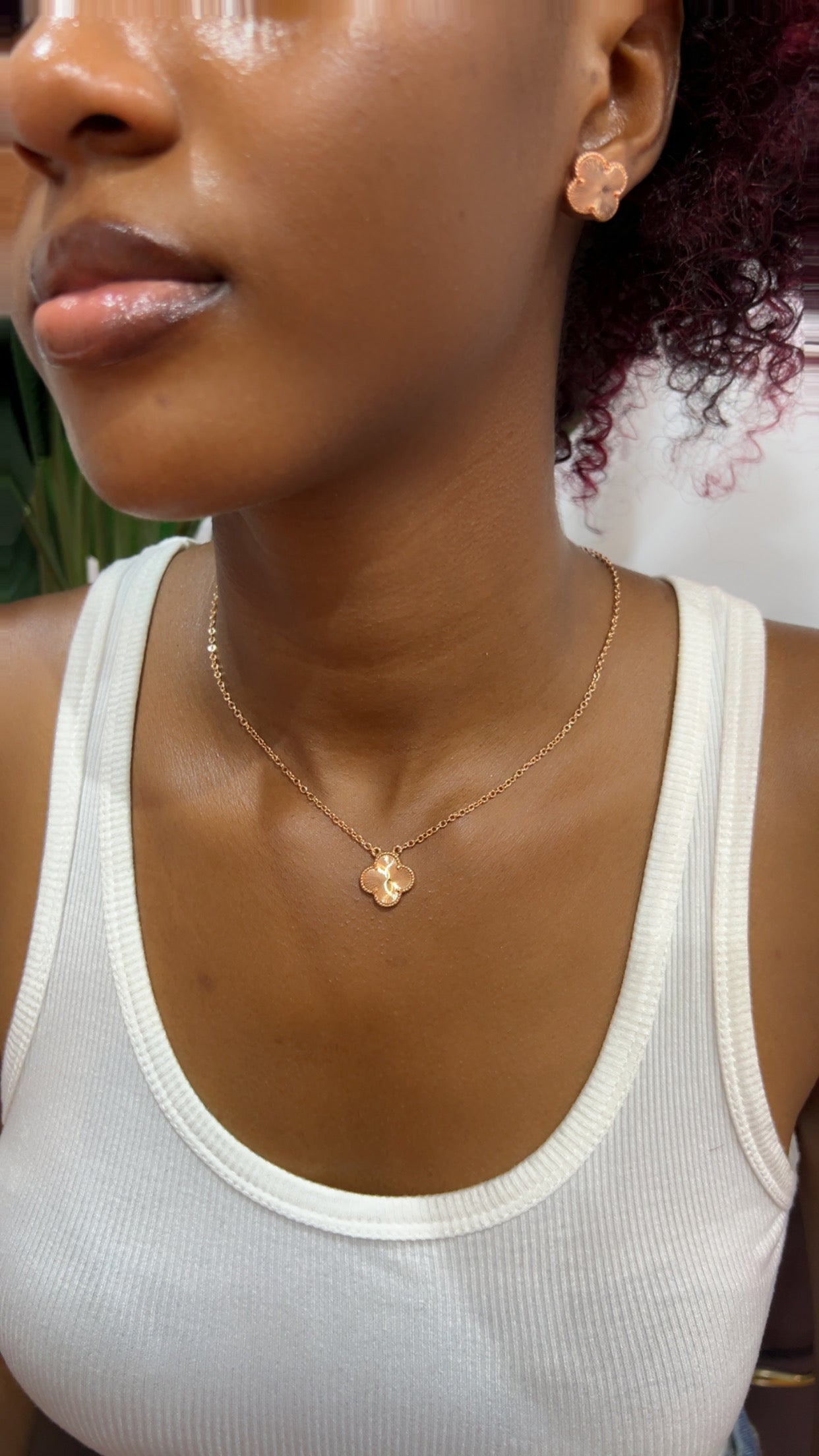 Clove Earrings(Rbe143)