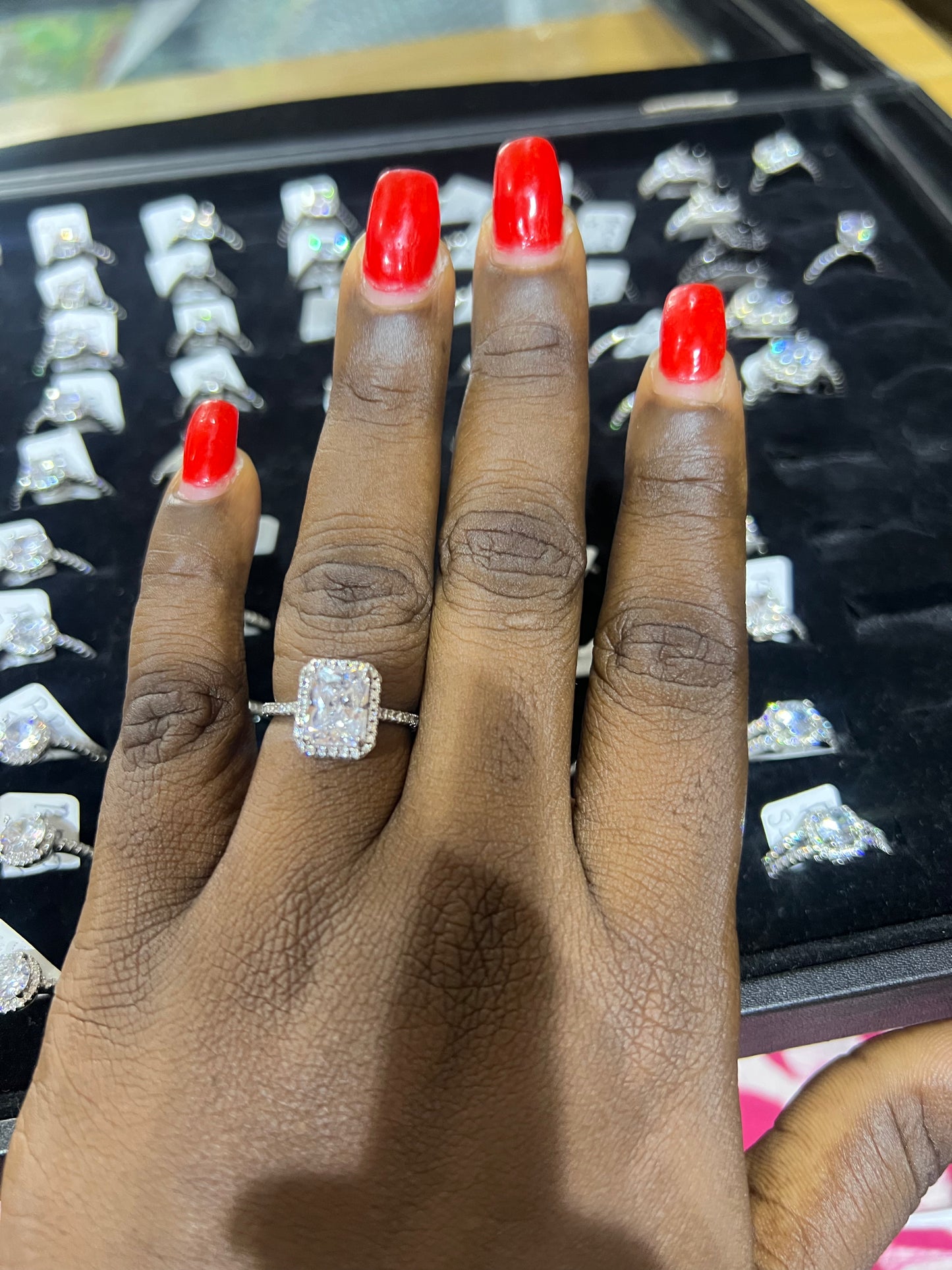 Women’s Engagement Ring (RR079)