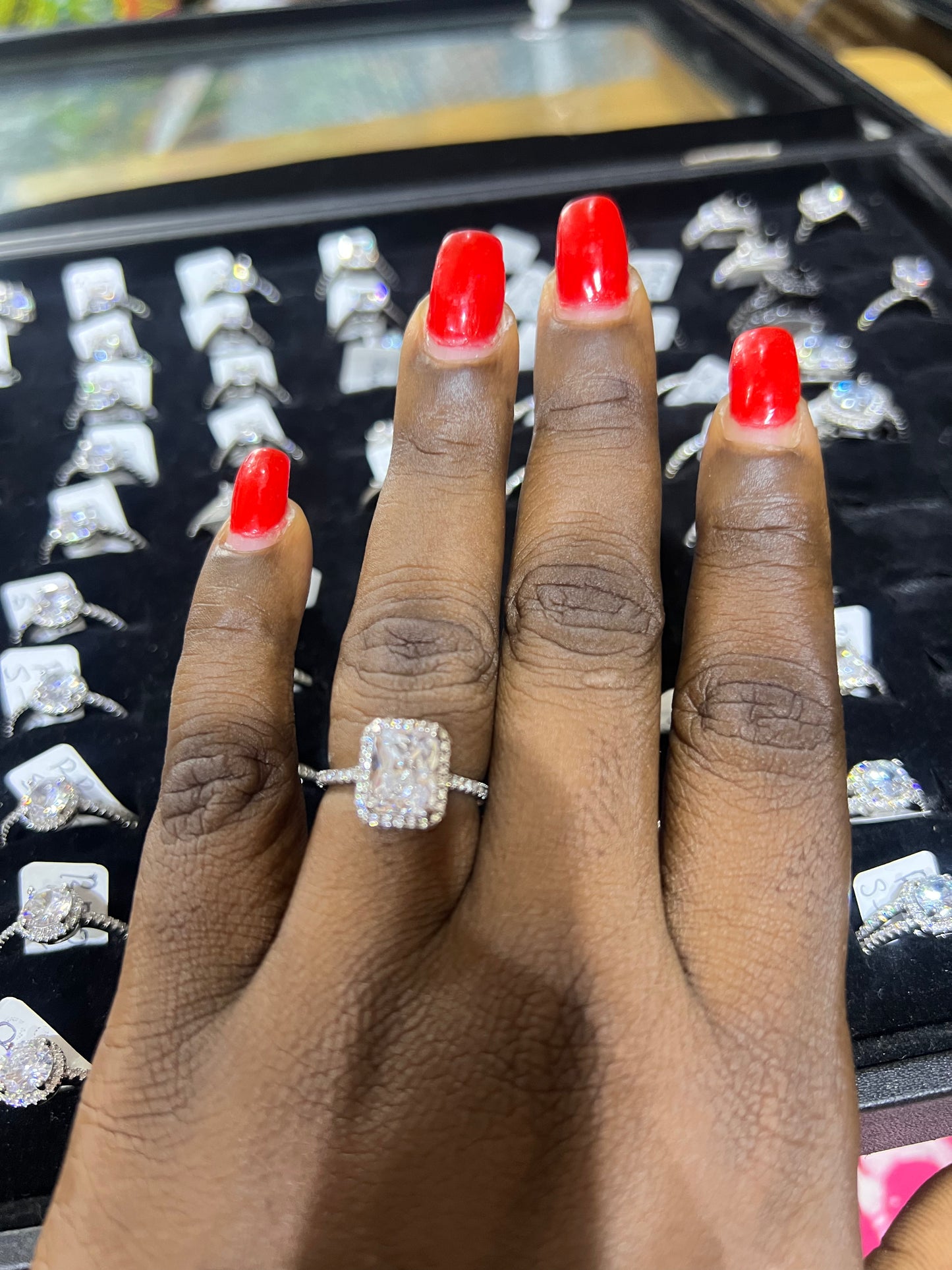 Women’s Engagement Ring (RR079)