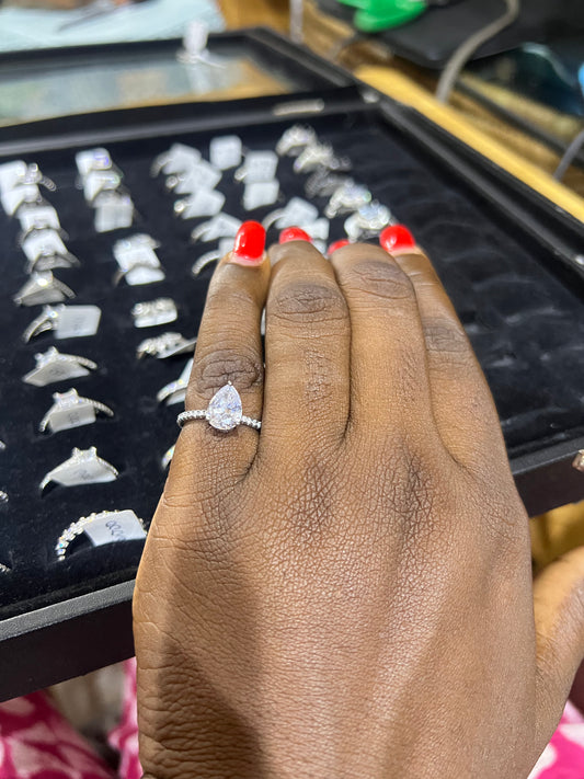 Women’s Engagement Ring (RR080)
